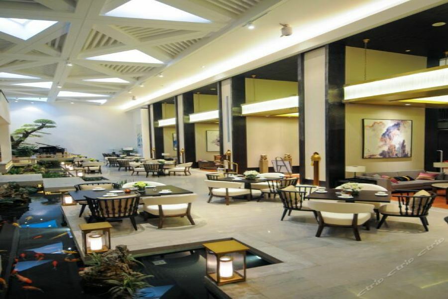 Guilin Exhibition International Hotel Экстерьер фото